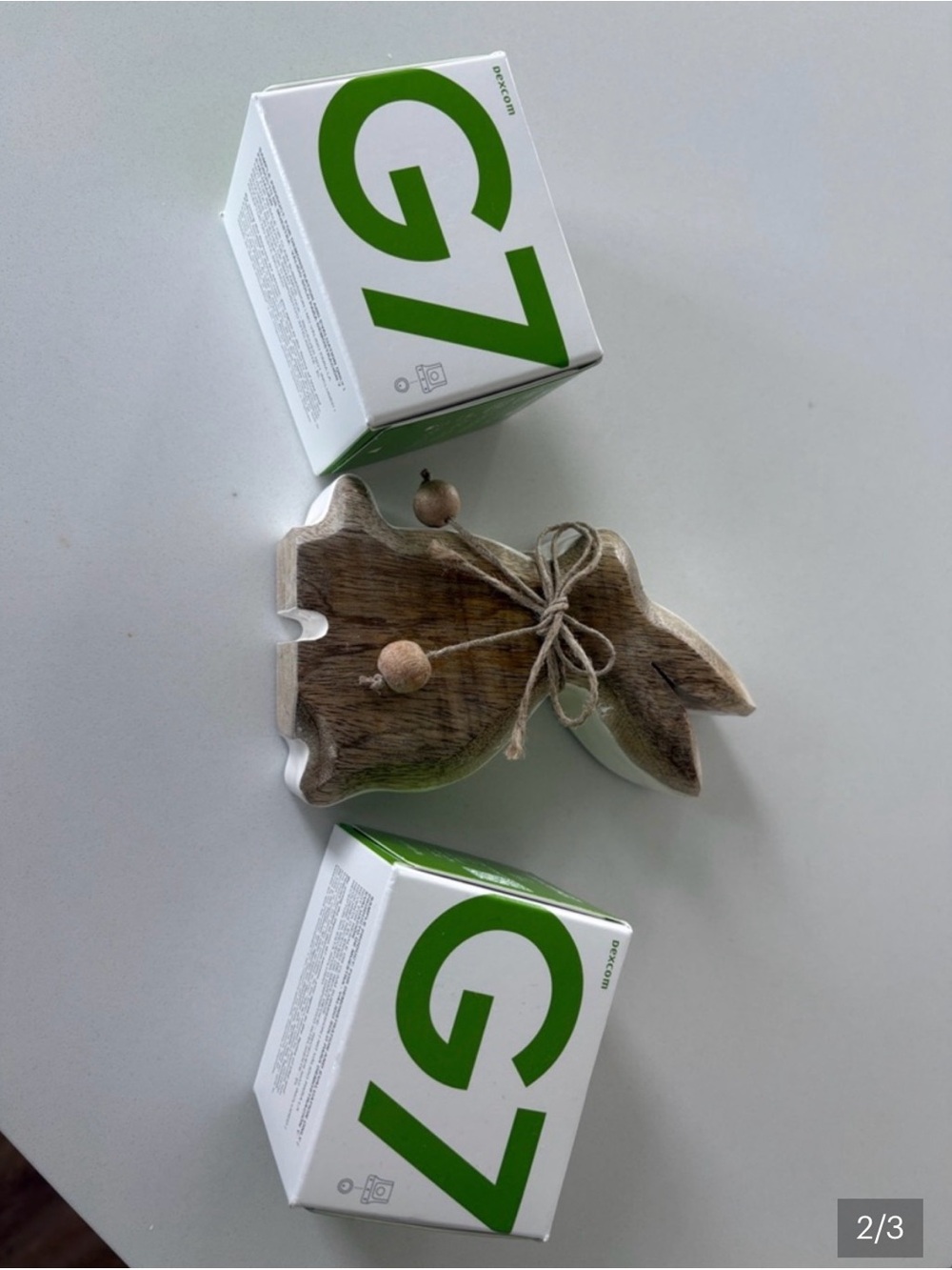 C7 Smart Camera (White/Green) - Picture 2 of 3